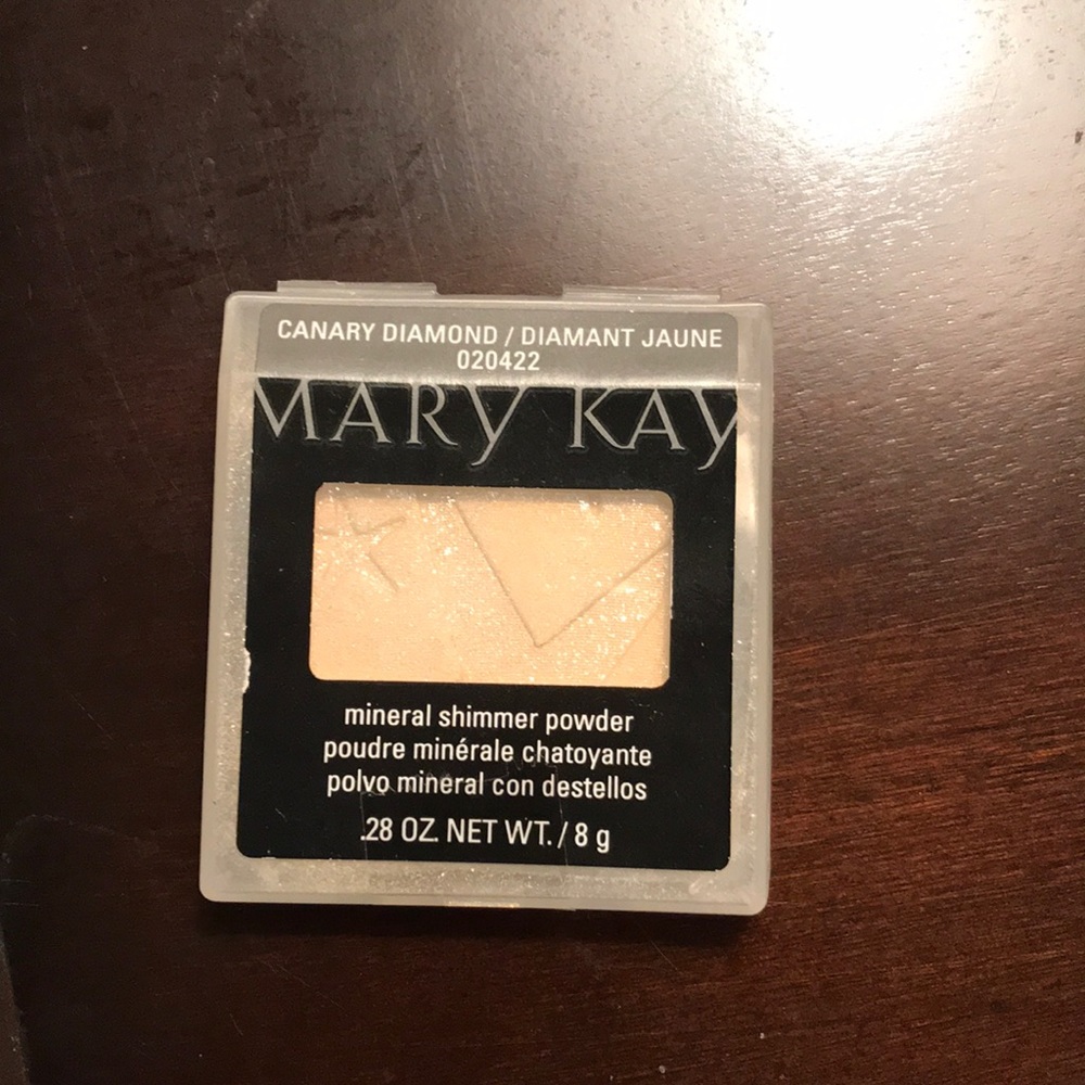 Mineral powder
